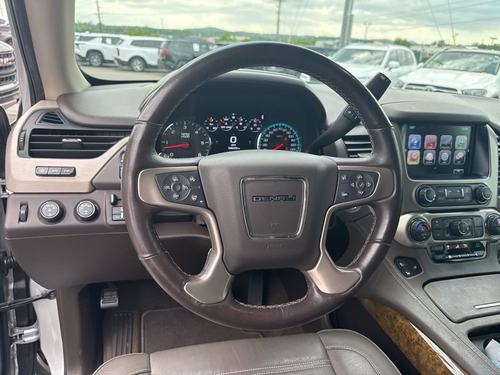 Used 2017 GMC Yukon Denali w/ Open Road Package image 13