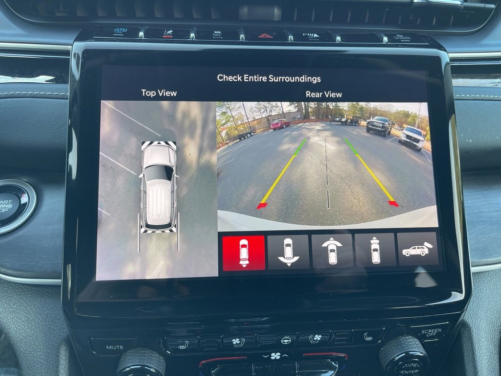 Used 2023 Jeep Grand Cherokee 30th Anniversary image 15