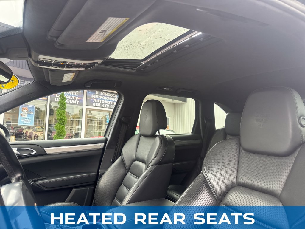 Used 2011 Porsche Cayenne Turbo AWD/4WD image 22