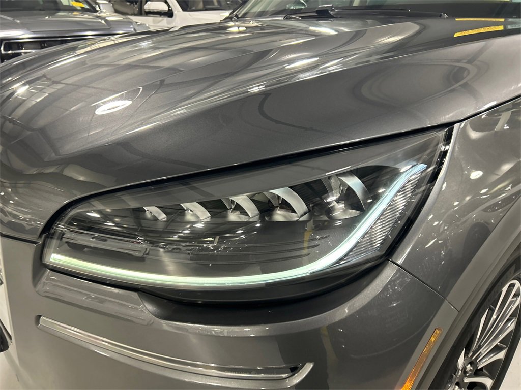 Used 2022 Lincoln Aviator AWD w/ Premium Package image 6