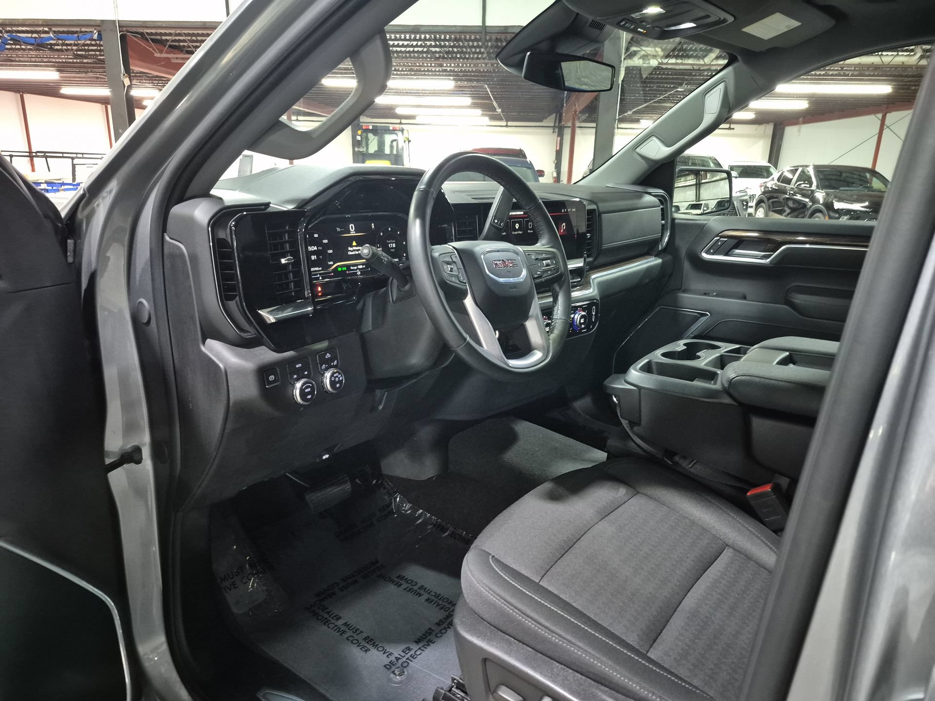 Used 2025 GMC Sierra 1500 Elevation AWD/4WD image 11