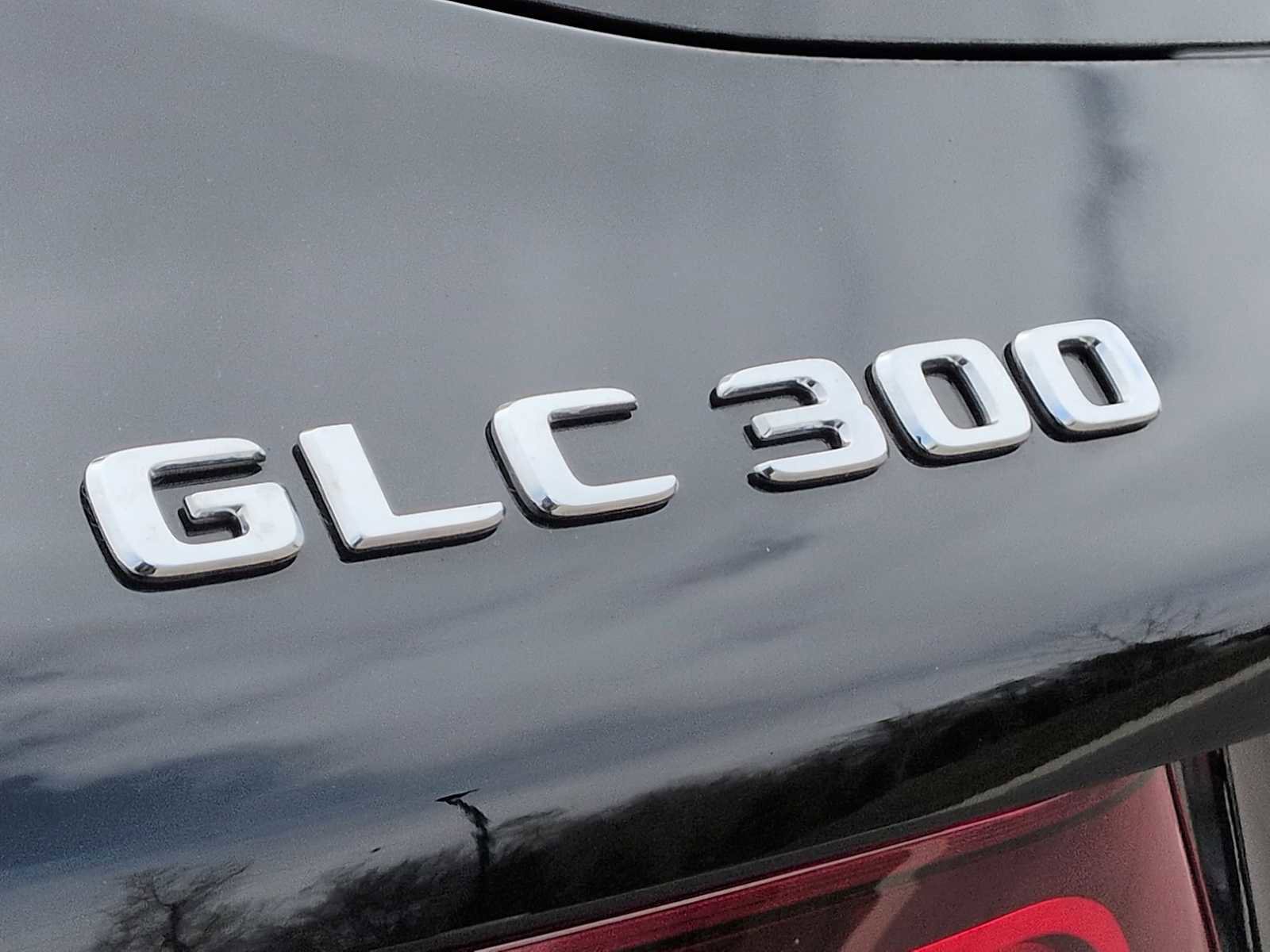 Used 2022 Mercedes-Benz GLC 300 4MATIC image 12