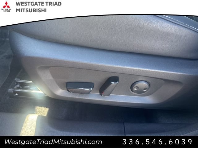 New 2025 Mitsubishi Outlander SEL AWD/4WD image 24