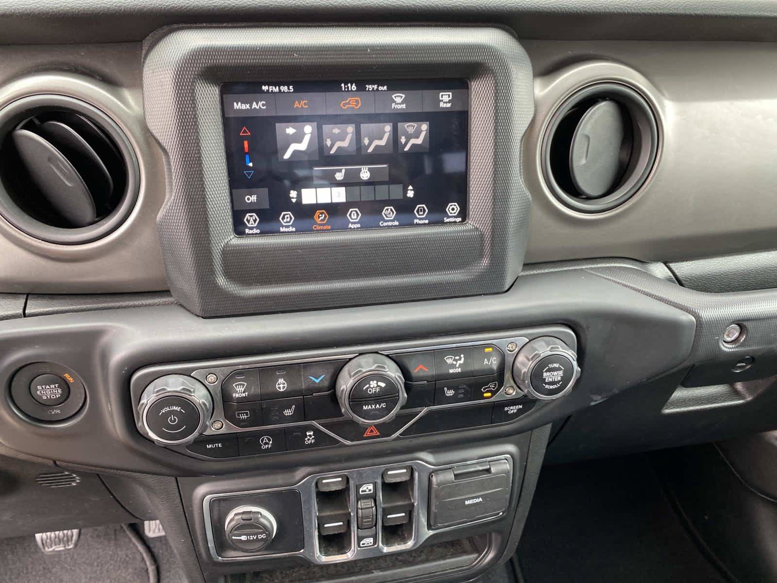 Certified 2022 Jeep Wrangler Unlimited Sport AWD/4WD image 13