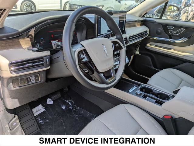 New 2025 Lincoln Corsair Reserve image 8