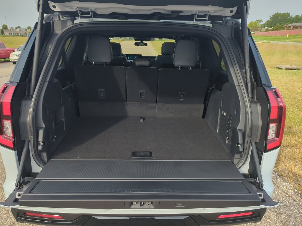 New 2025 Ford Expedition Max Platinum image 30
