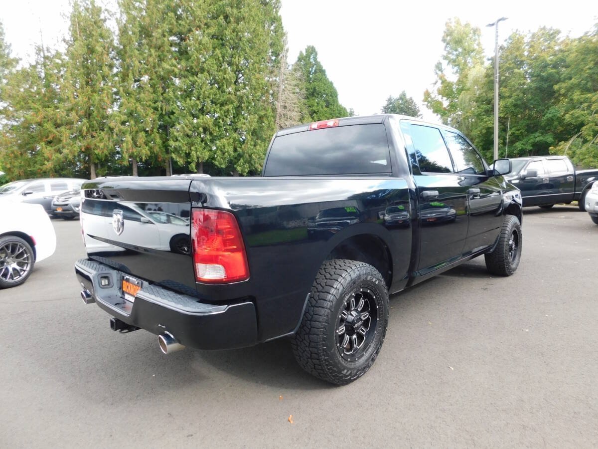 Used 2012 RAM 1500 Express w/ ST Popular Equipment Group AWD/4WD image 2