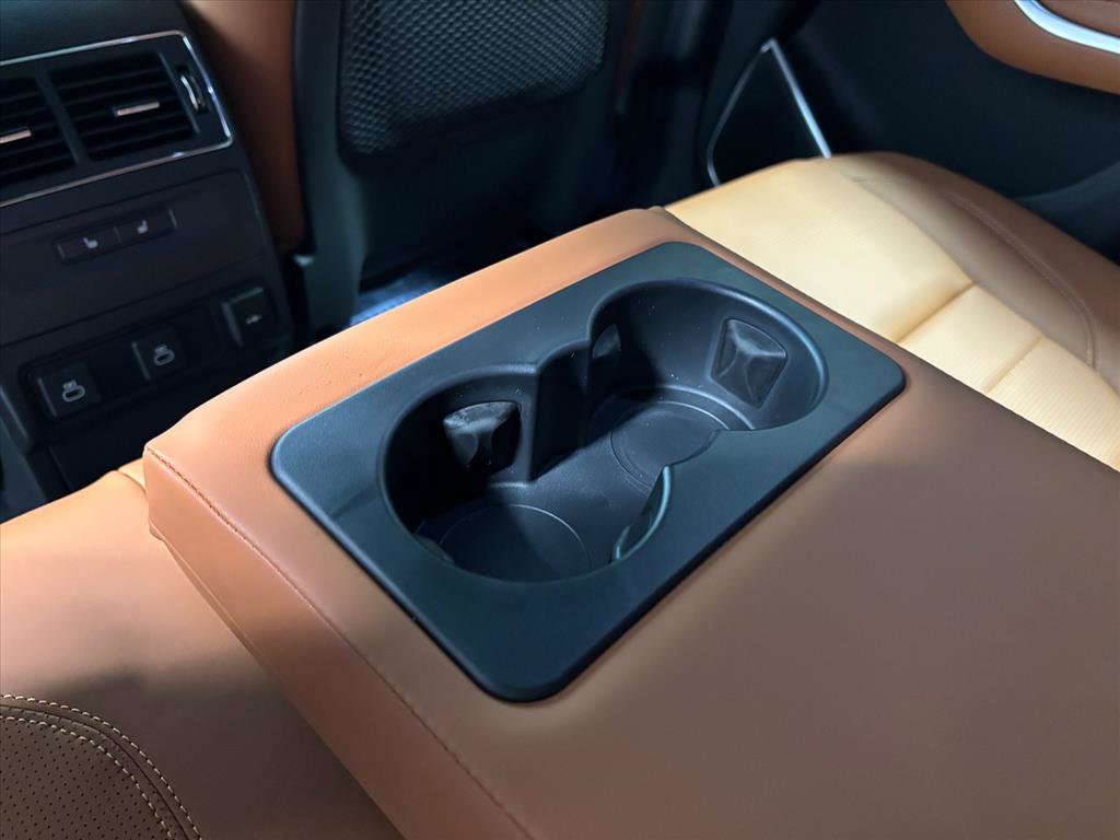 New 2026 Jaguar F-PACE R-Dynamic S image 26