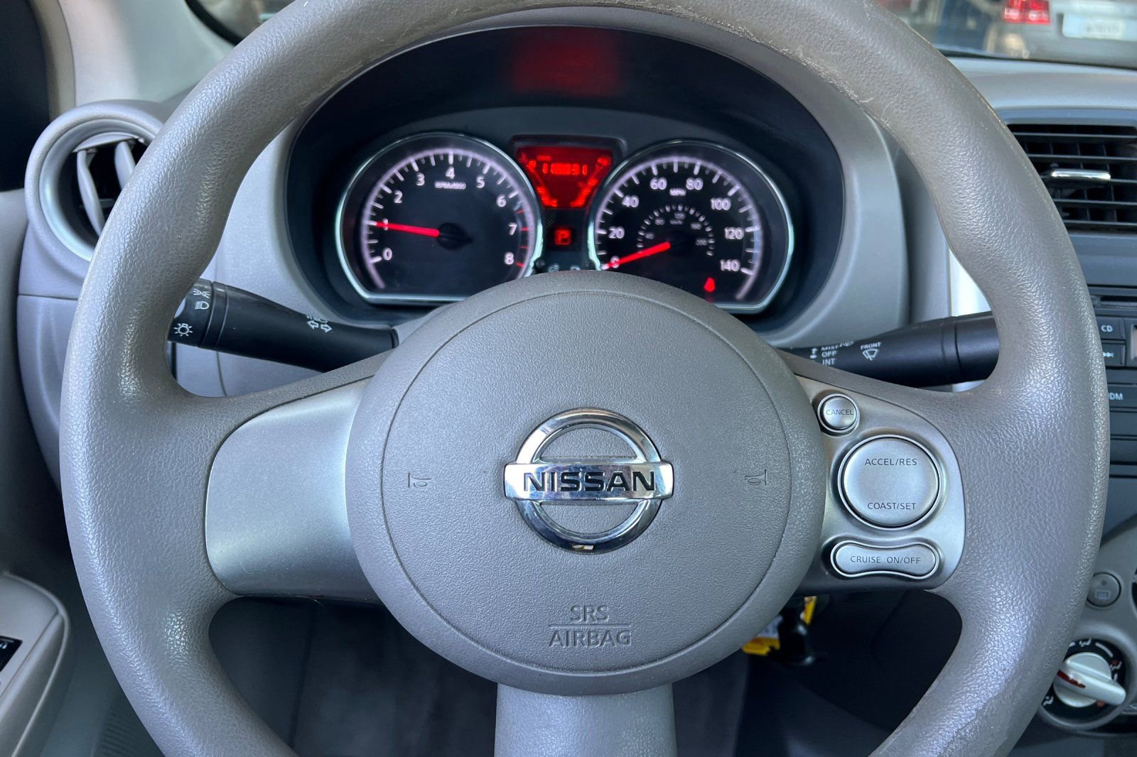 Used 2014 Nissan Versa SV FWD image 20