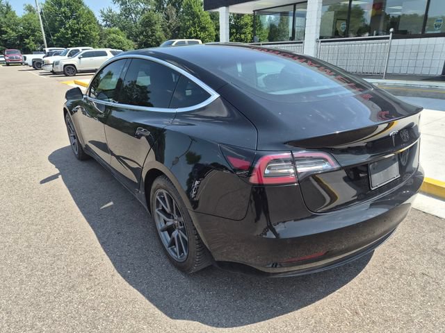 Used 2019 Tesla Model 3 Mid Range RWD image 8