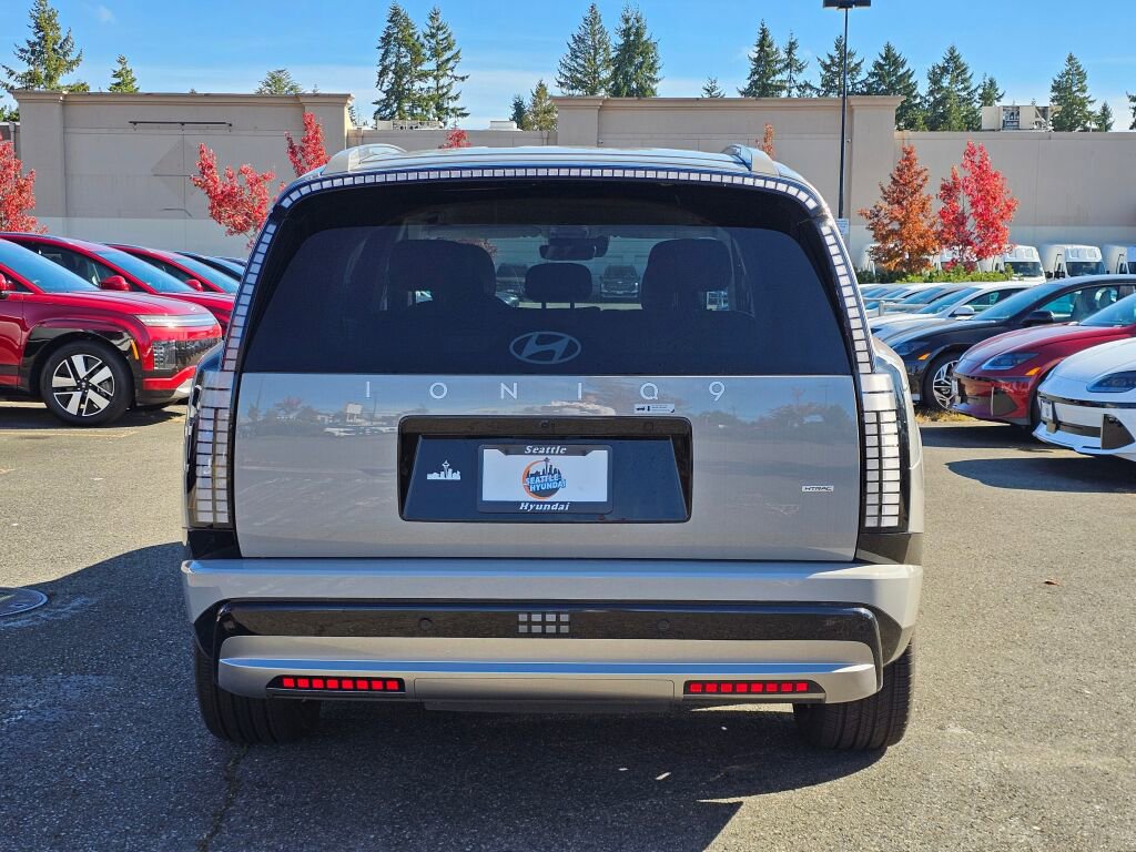 New 2026 Hyundai Ioniq 9 SEL image 6