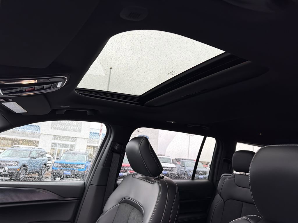 New 2025 Jeep Grand Cherokee L Altitude image 20