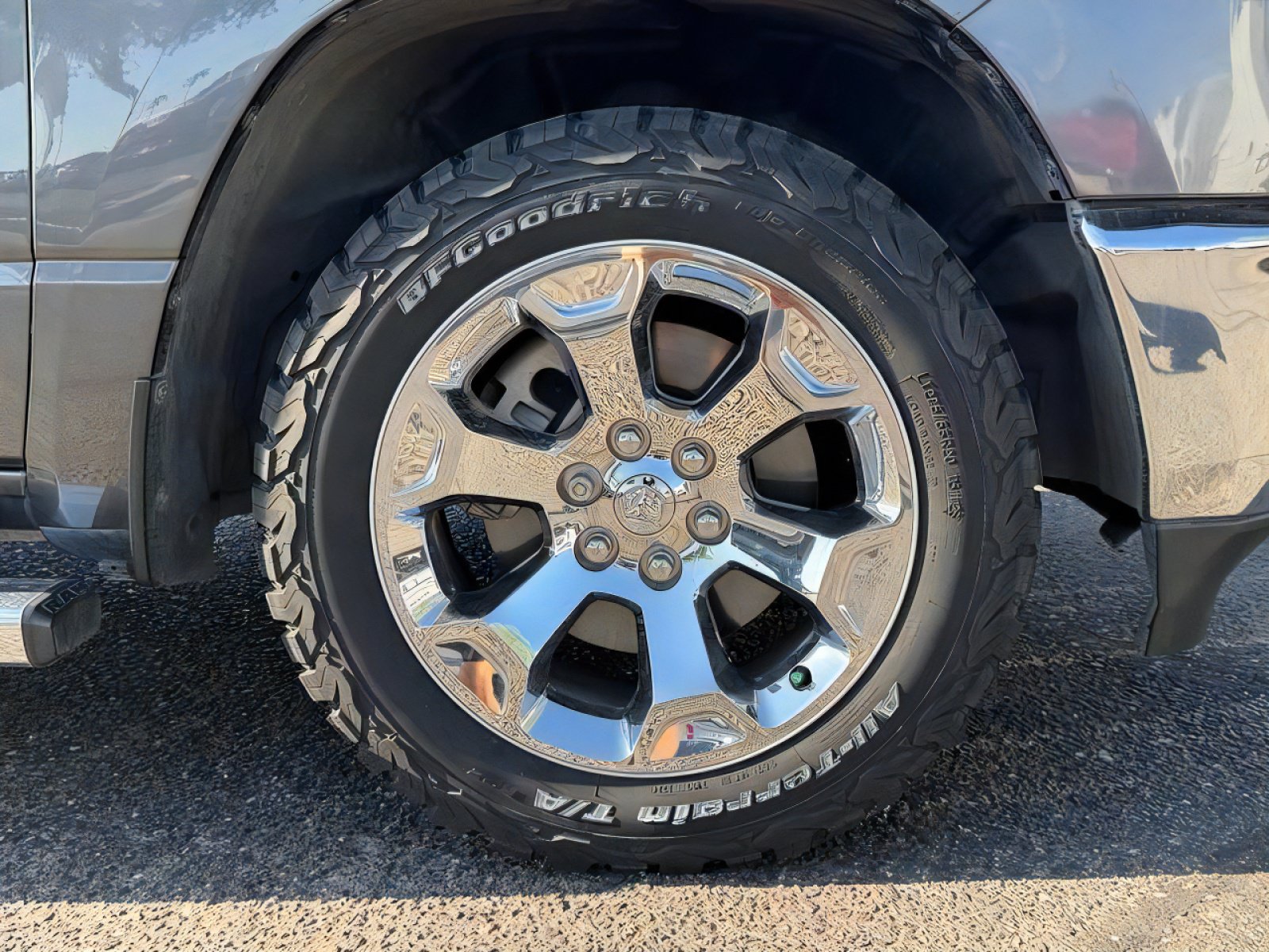 Used 2022 RAM 1500 Big Horn RWD image 9