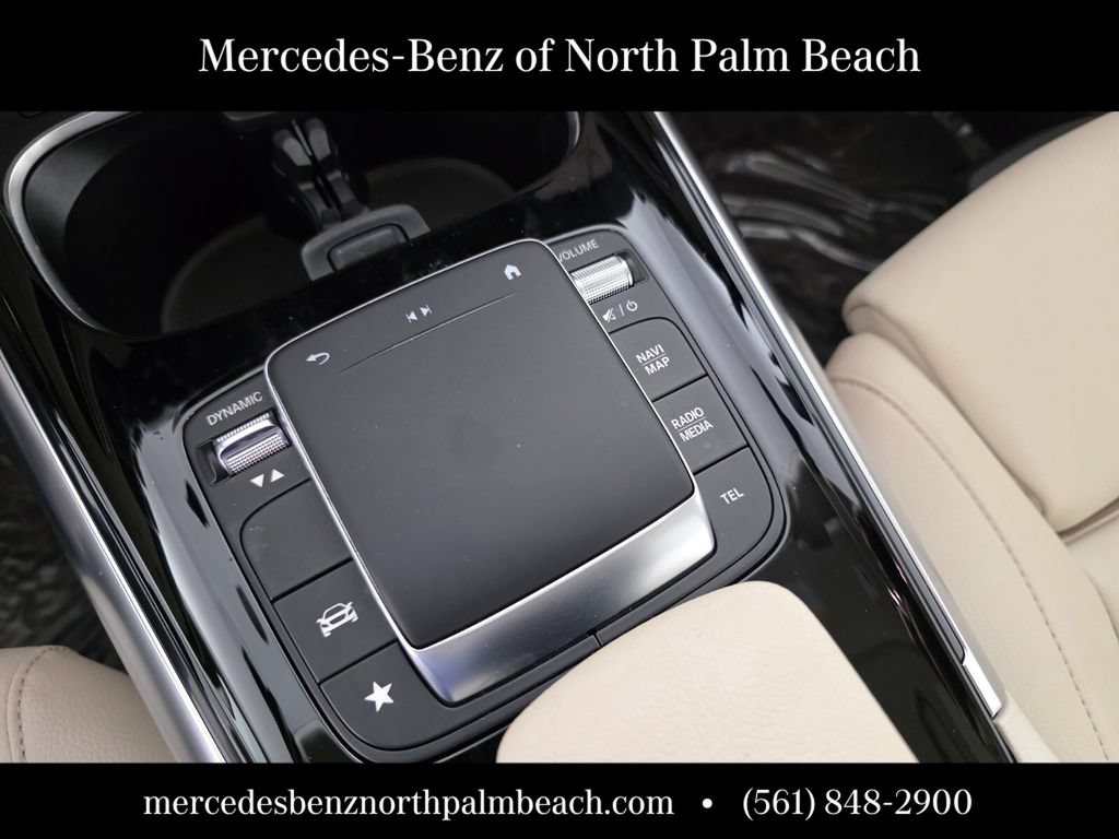 Certified 2023 Mercedes-Benz GLA 250 image 21