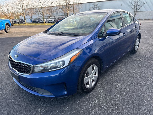 Used 2017 Kia Forte LX image 7