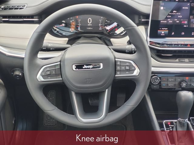 Used 2024 Jeep Compass Limited w/ Sun and Sound Group AWD/4WD image 33