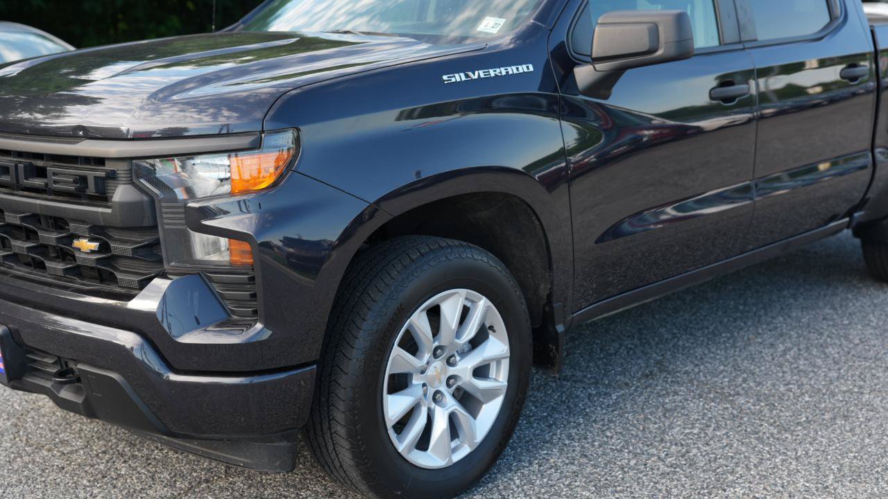 Used 2022 Chevrolet Silverado 1500 Custom AWD/4WD image 8