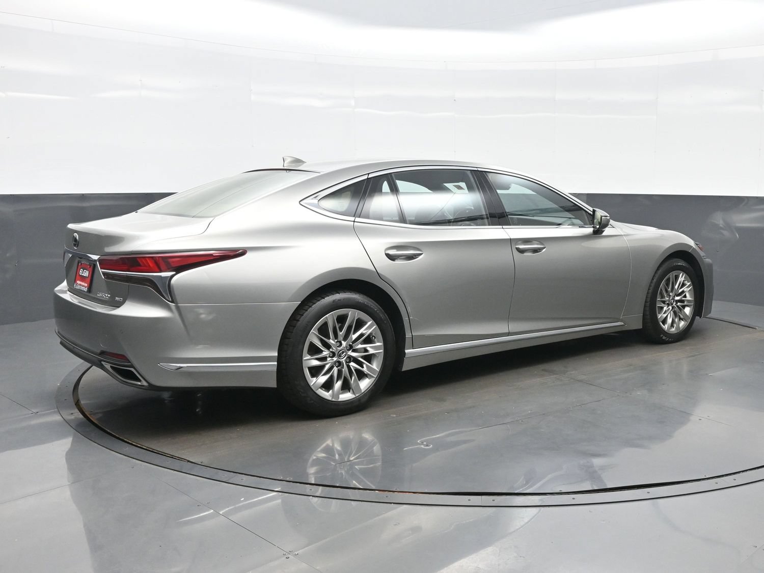Used 2019 Lexus LS 500 AWD w/ Accessory Package (Z2) image 6