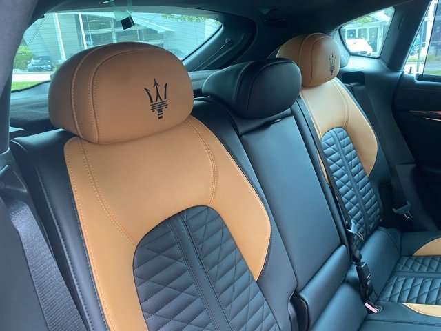 New 2024 Maserati Levante Trofeo image 43