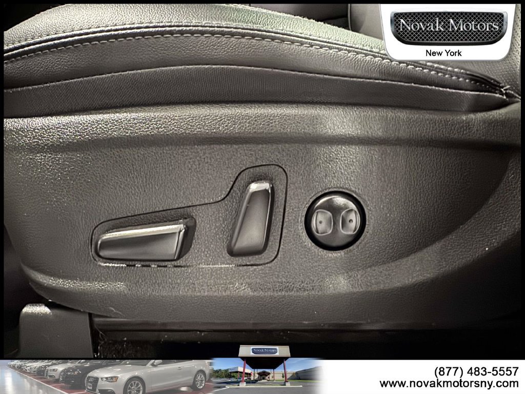 Used 2023 Hyundai Santa Fe SEL w/ Premium Package AWD/4WD image 19