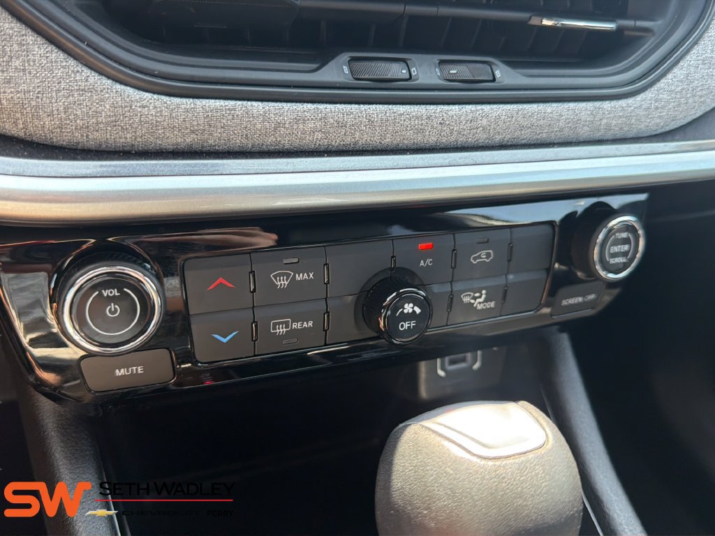 Used 2024 Jeep Compass Latitude AWD/4WD image 24
