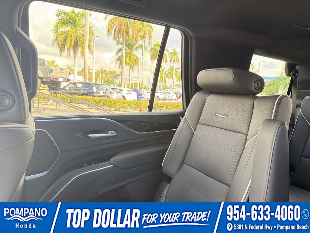 Used 2023 Cadillac Escalade Sport AWD/4WD image 15