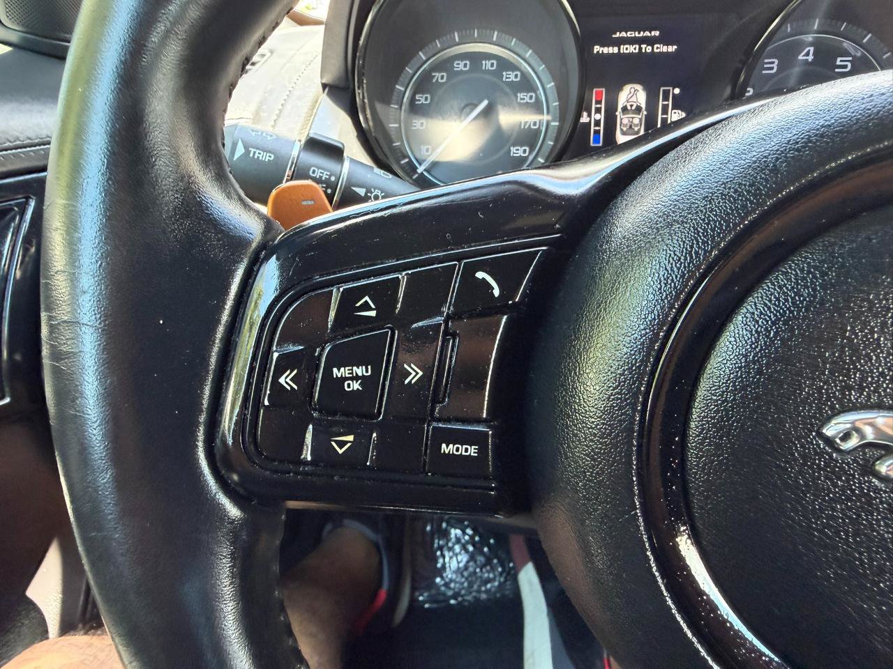 Used 2014 Jaguar F-TYPE S RWD image 33