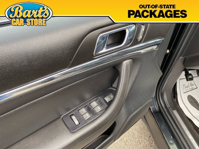 Used 2009 Lincoln MKS AWD image 23