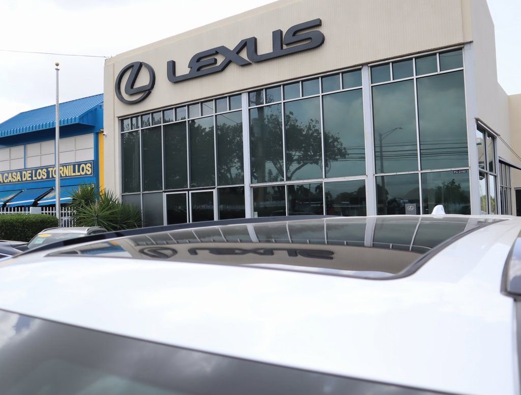 Used 2026 Lexus TX 500h AWD image 11