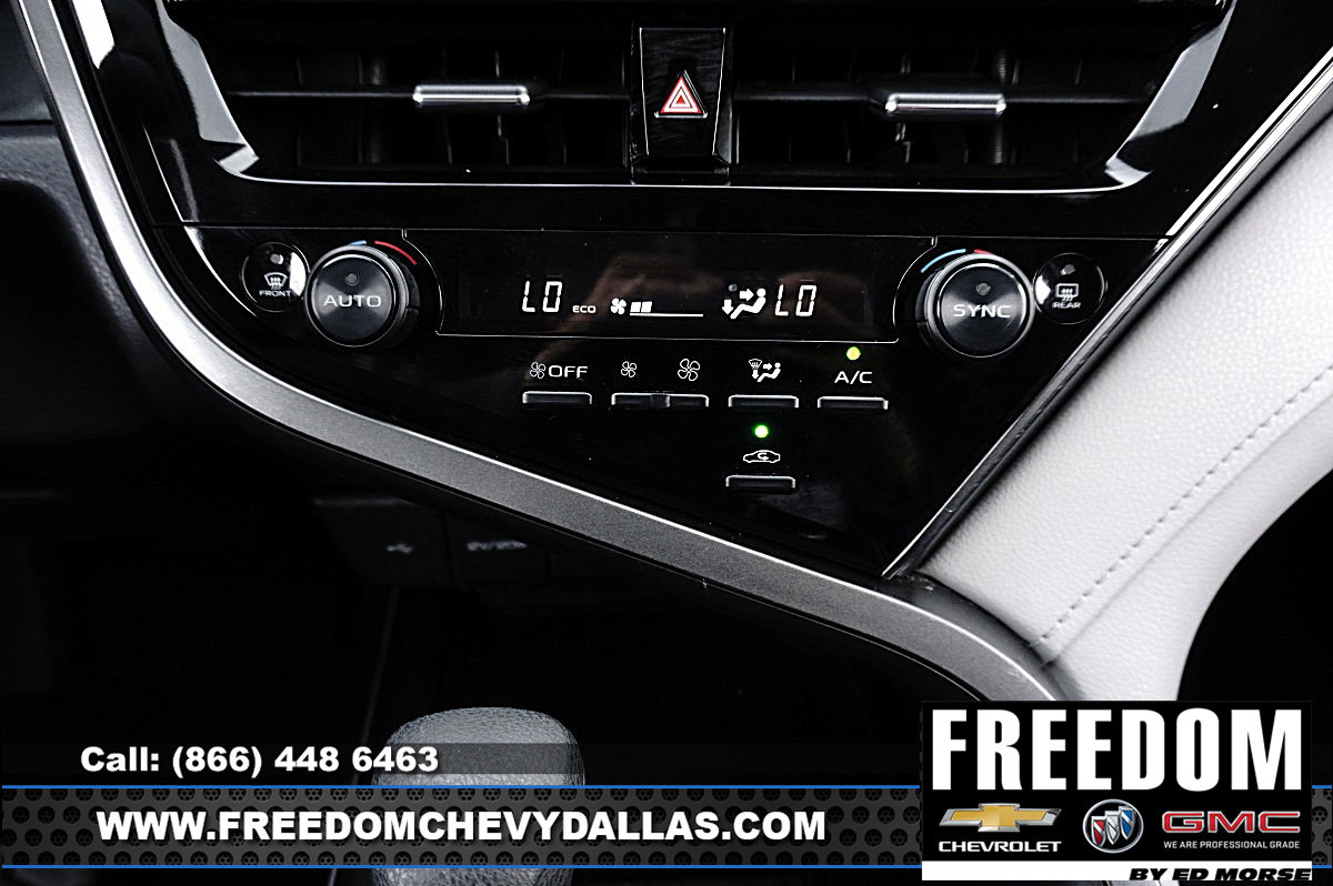 Used 2022 Toyota Camry LE image 17