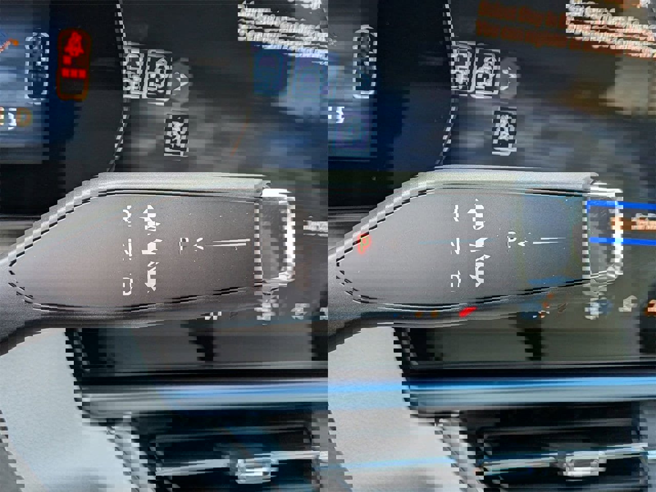 New 2026 Chevrolet Equinox EV LT image 14