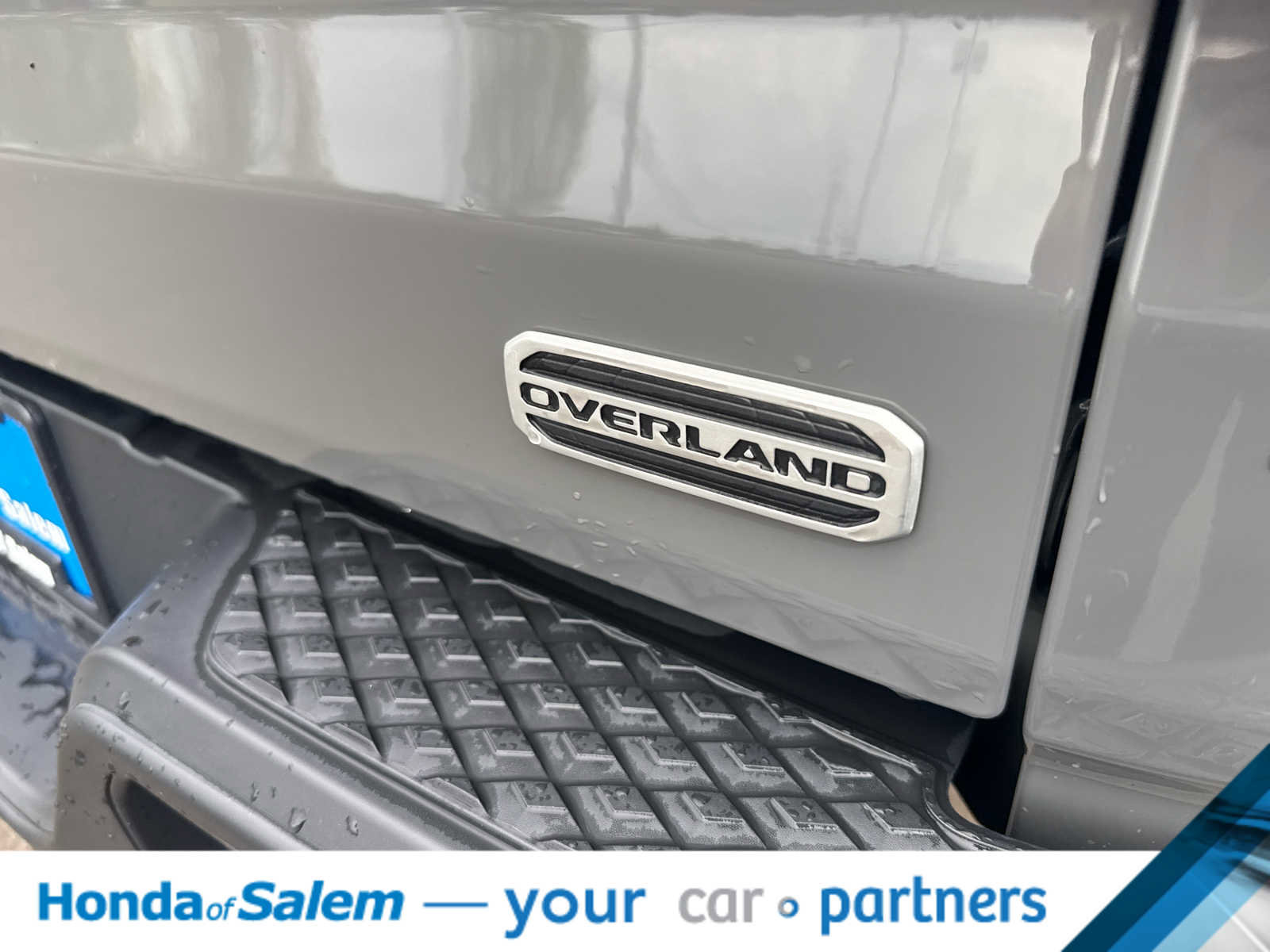 Used 2021 Jeep Gladiator Overland w/ Popular Equipment Package image 7