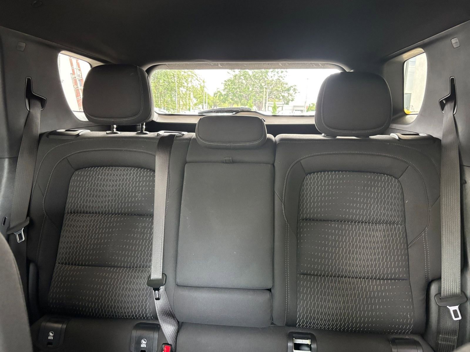 Used 2025 Chevrolet Equinox LT AWD/4WD image 38