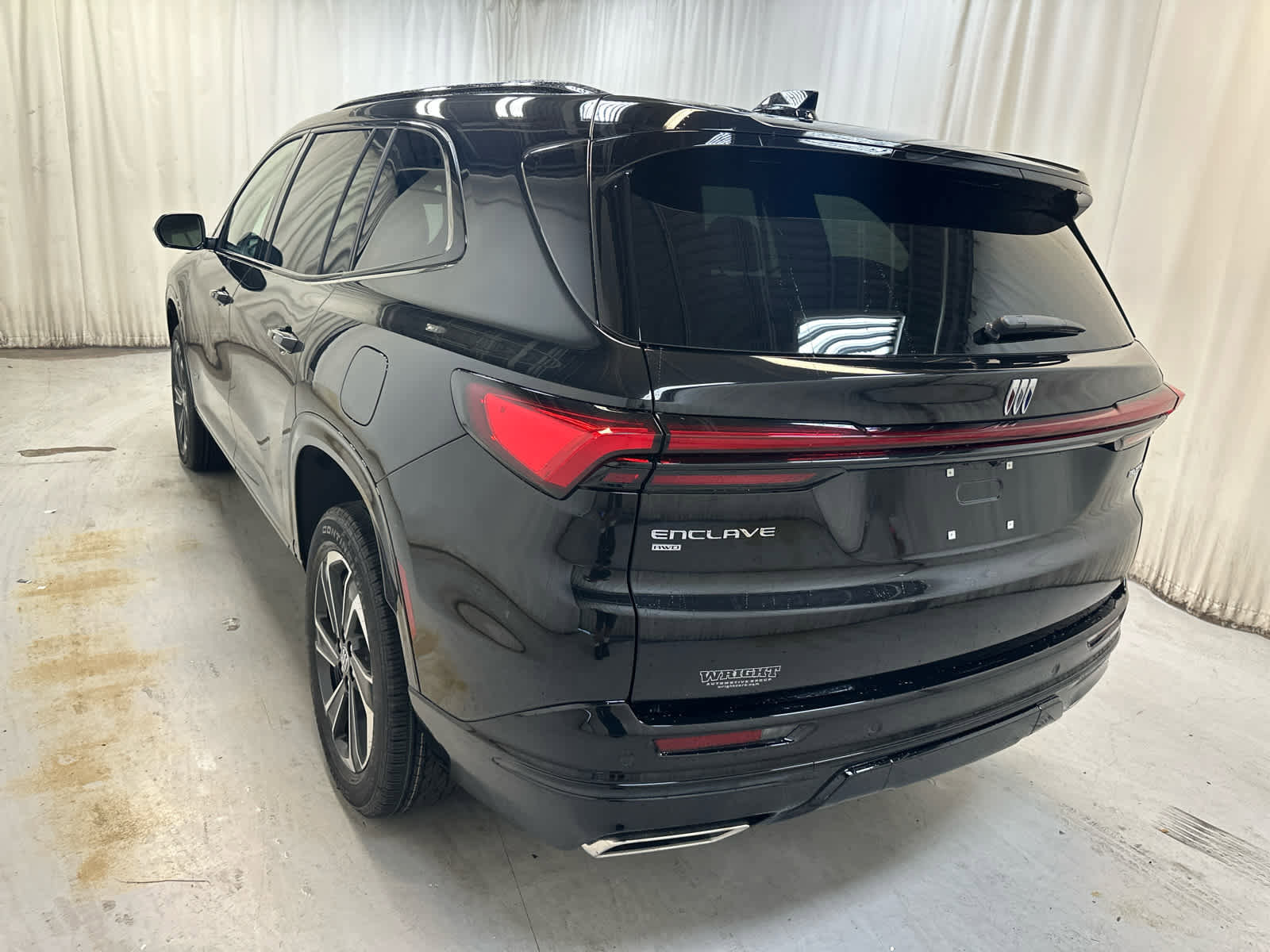 New 2026 Buick Enclave Sport Touring w/ LPO, Floor Liner Package image 2