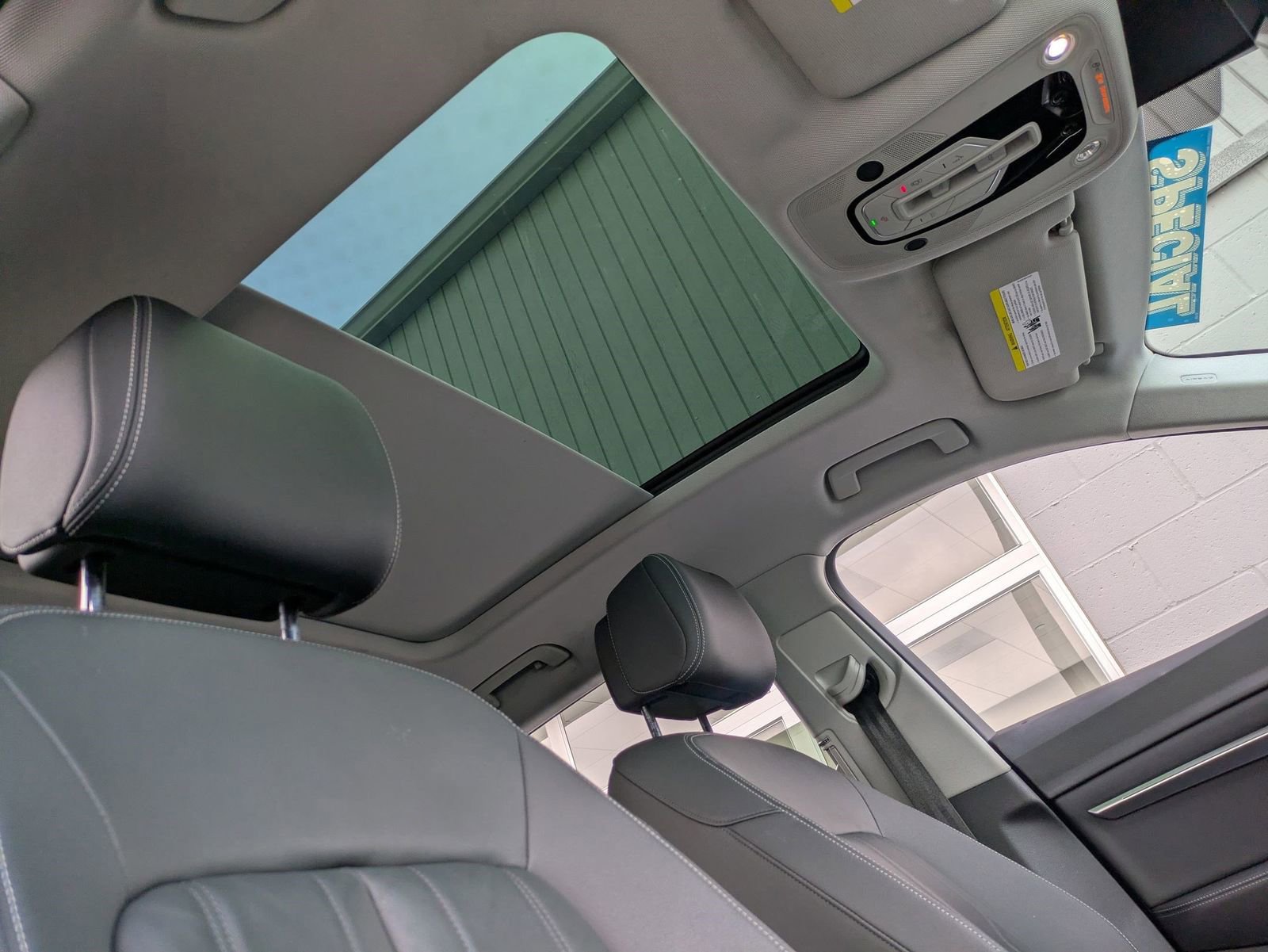 Used 2022 Audi e-tron Premium image 22