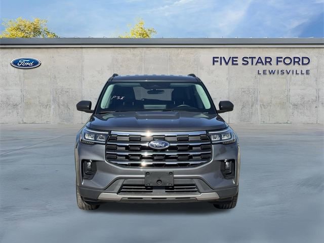 Used 2025 Ford Explorer Active w/ Active Comfort Package image 7