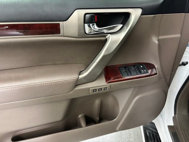 Used 2010 Lexus GX 460 AWD/4WD image 11