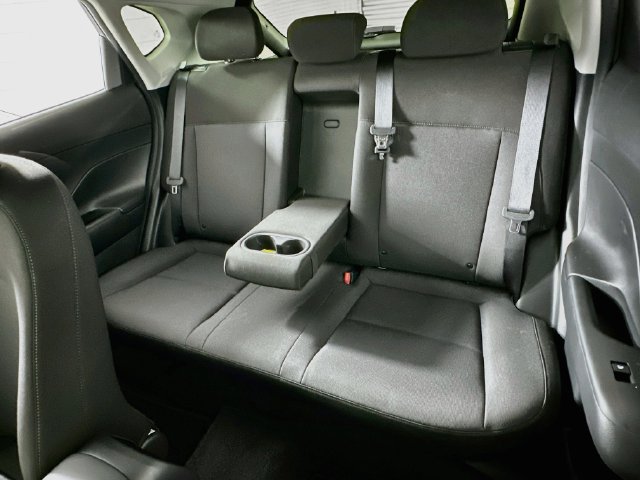 Used 2024 Hyundai Kona SE FWD image 11