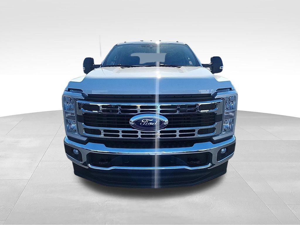 Used 2026 Ford F350 XLT AWD/4WD video 3
