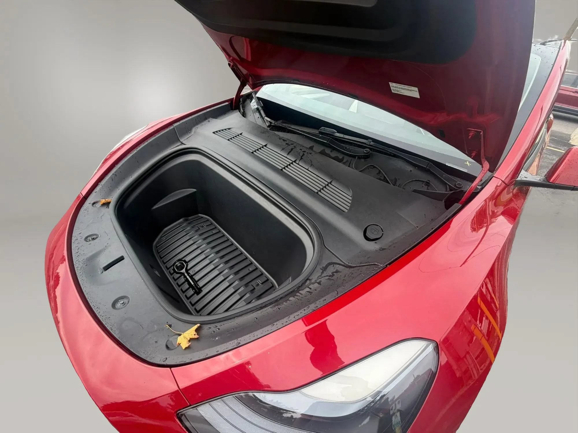 Used 2022 Tesla Model Y Long Range AWD/4WD image 28
