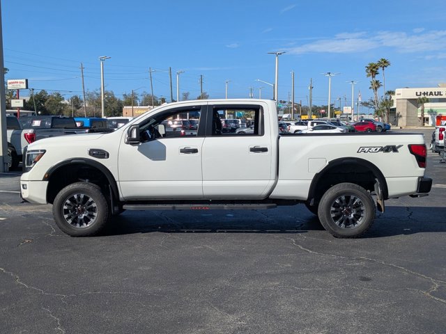 Used 2021 Nissan Titan PRO-4X w/ Pro-4x Convenience Package image 8