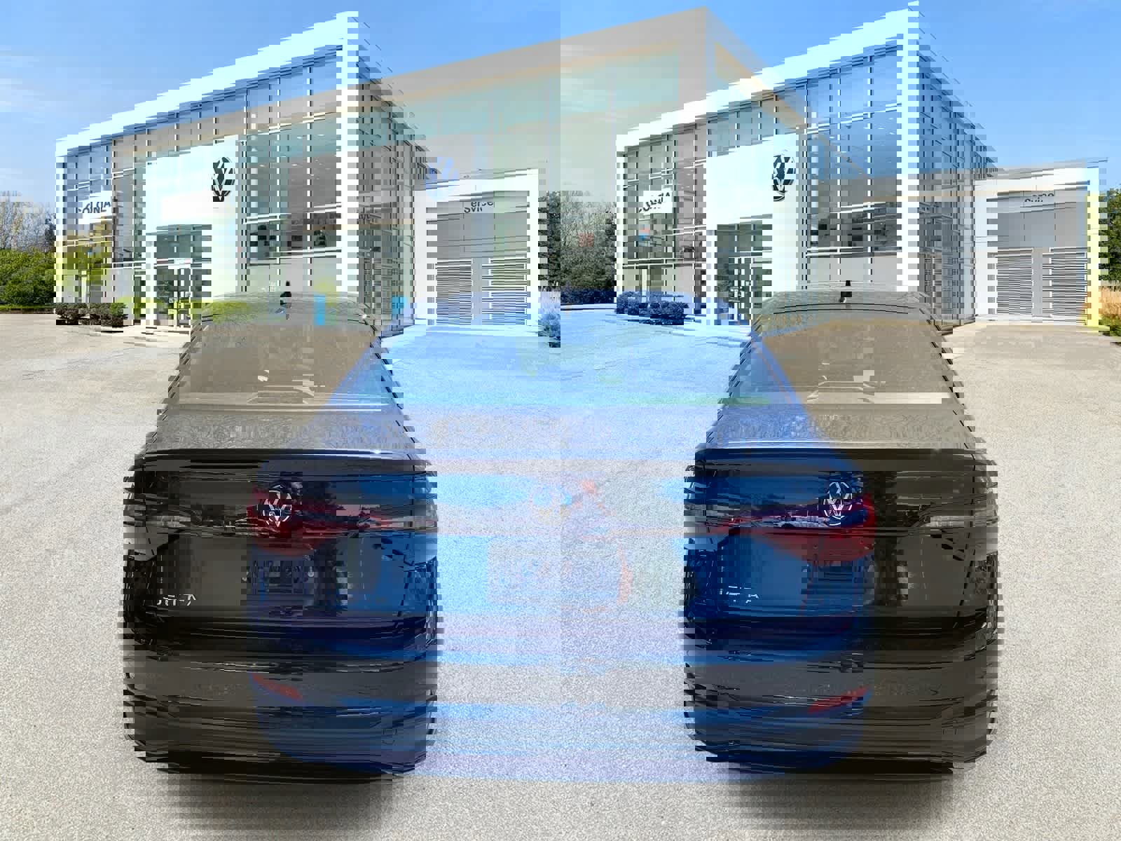 Certified 2024 Volkswagen Jetta S image 4