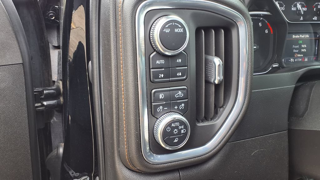 Used 2022 GMC Sierra 2500 AT4 w/ AT4 Preferred Package AWD/4WD image 19