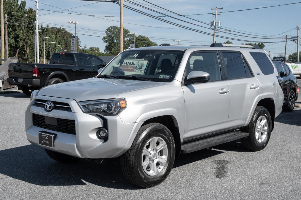 Used 2024 Toyota 4Runner SR5 image 7