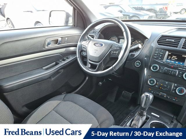 Certified 2019 Ford Explorer XLT w/ Class III Trailer Tow Package image 16