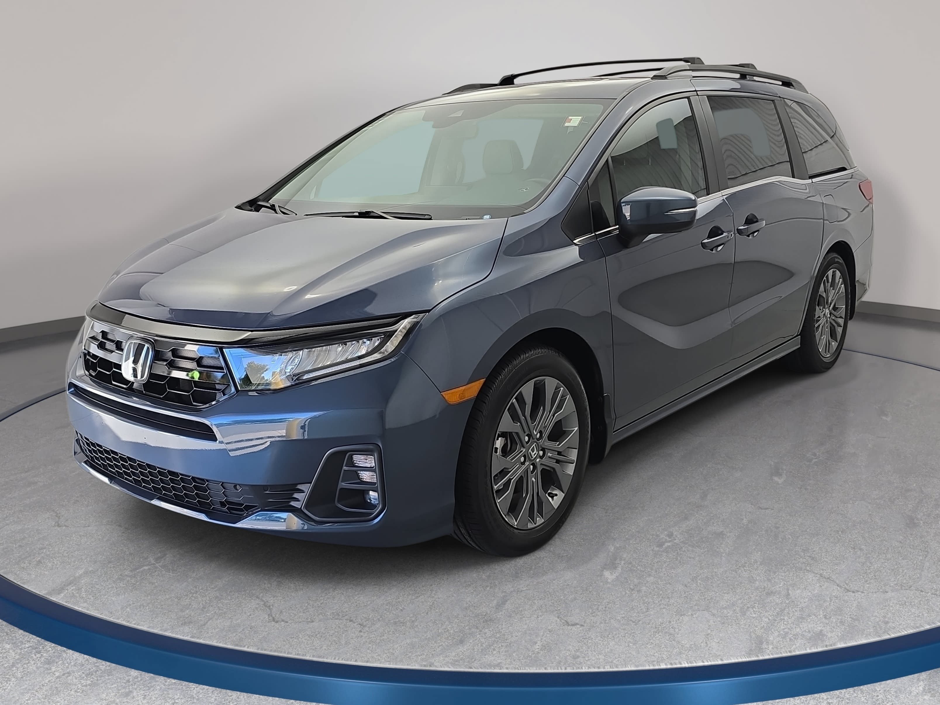 Certified 2025 Honda Odyssey Touring image 1