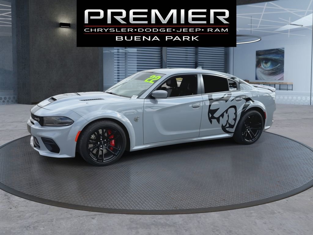 Used 2022 Dodge Charger SRT Hellcat w/ Navigation & Travel Group image 4