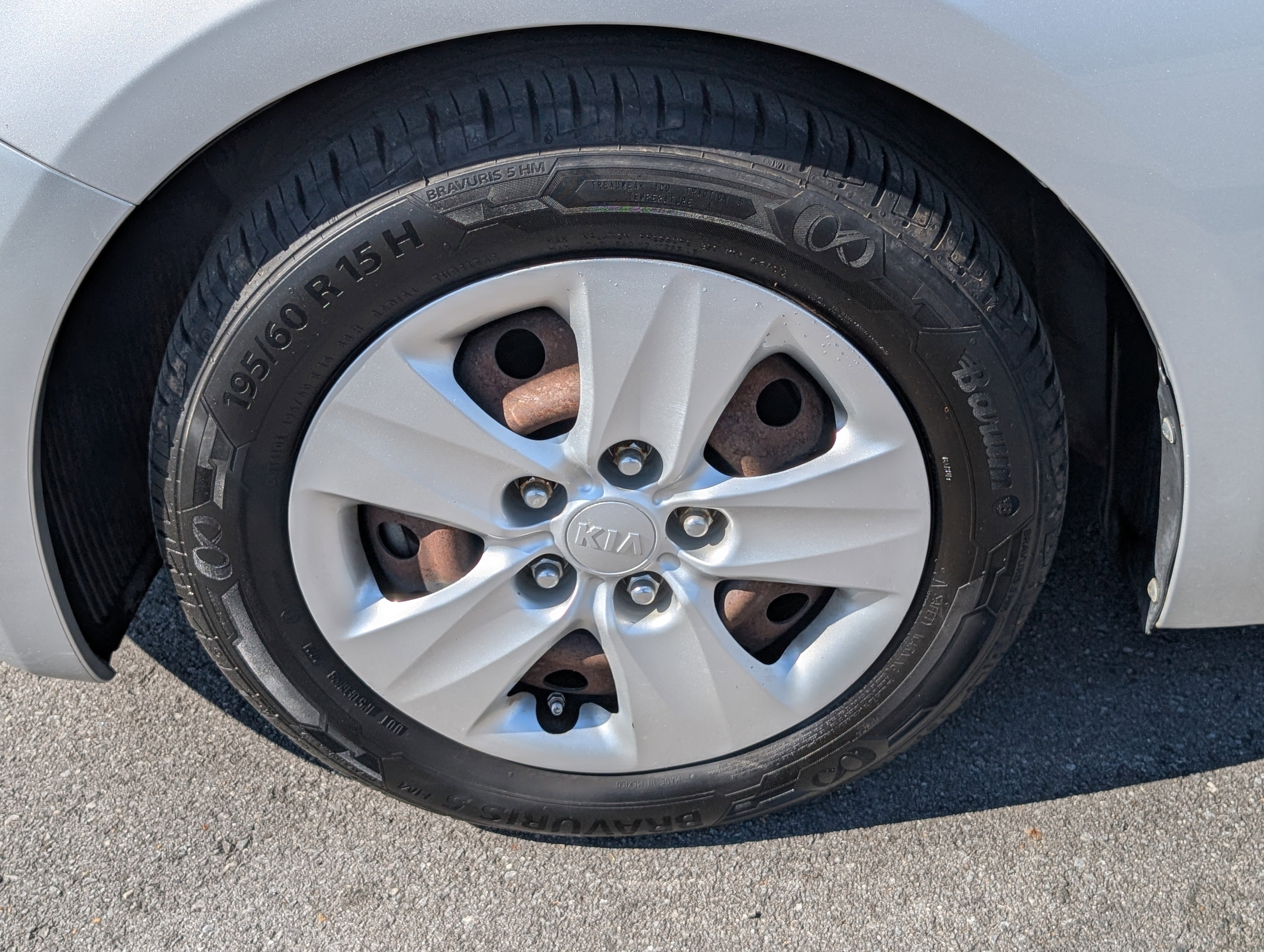 Used 2016 Kia Forte LX image 25