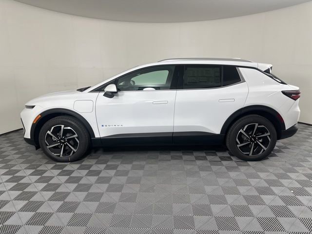 New 2026 Chevrolet Equinox EV LT AWD/4WD image 7