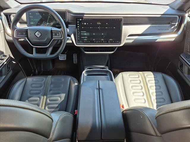 Used 2024 Rivian R1T Adventure Dual AWD/4WD image 17